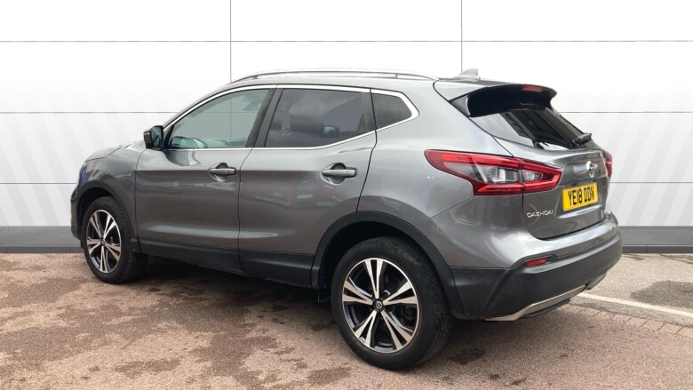 Nissan Qashqai 1.2 DiG-T N-Connecta 5dr Petrol Hatchback